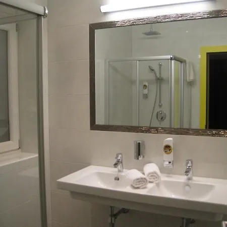 Hotel Harakiri Partyhouse Mayrhofen