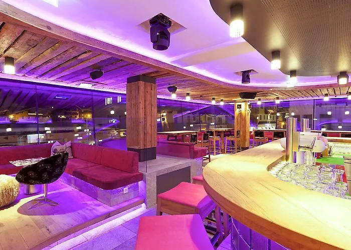 Ξενοδοχείο Harakiri Partyhouse 3*