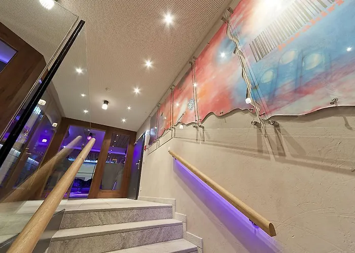 Ξενοδοχείο Harakiri Partyhouse 3*