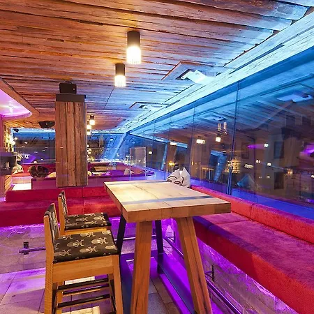 Harakiri Partyhouse マイヤーホーフェン