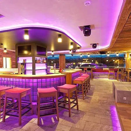 Szálloda Harakiri Partyhouse