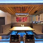 Harakiri Partyhouse מלון מאיירהופן