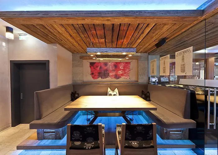 Harakiri Partyhouse Szálloda Mayrhofen